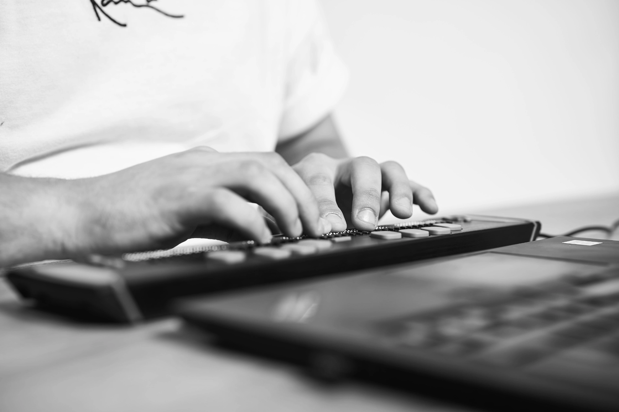 Braille Tastatur eine wichtige Unterst├╝tzung f├╝r die Barrierefreiheit im Webdesign.